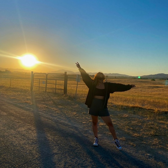 Jjjb - Picture 1 of 1